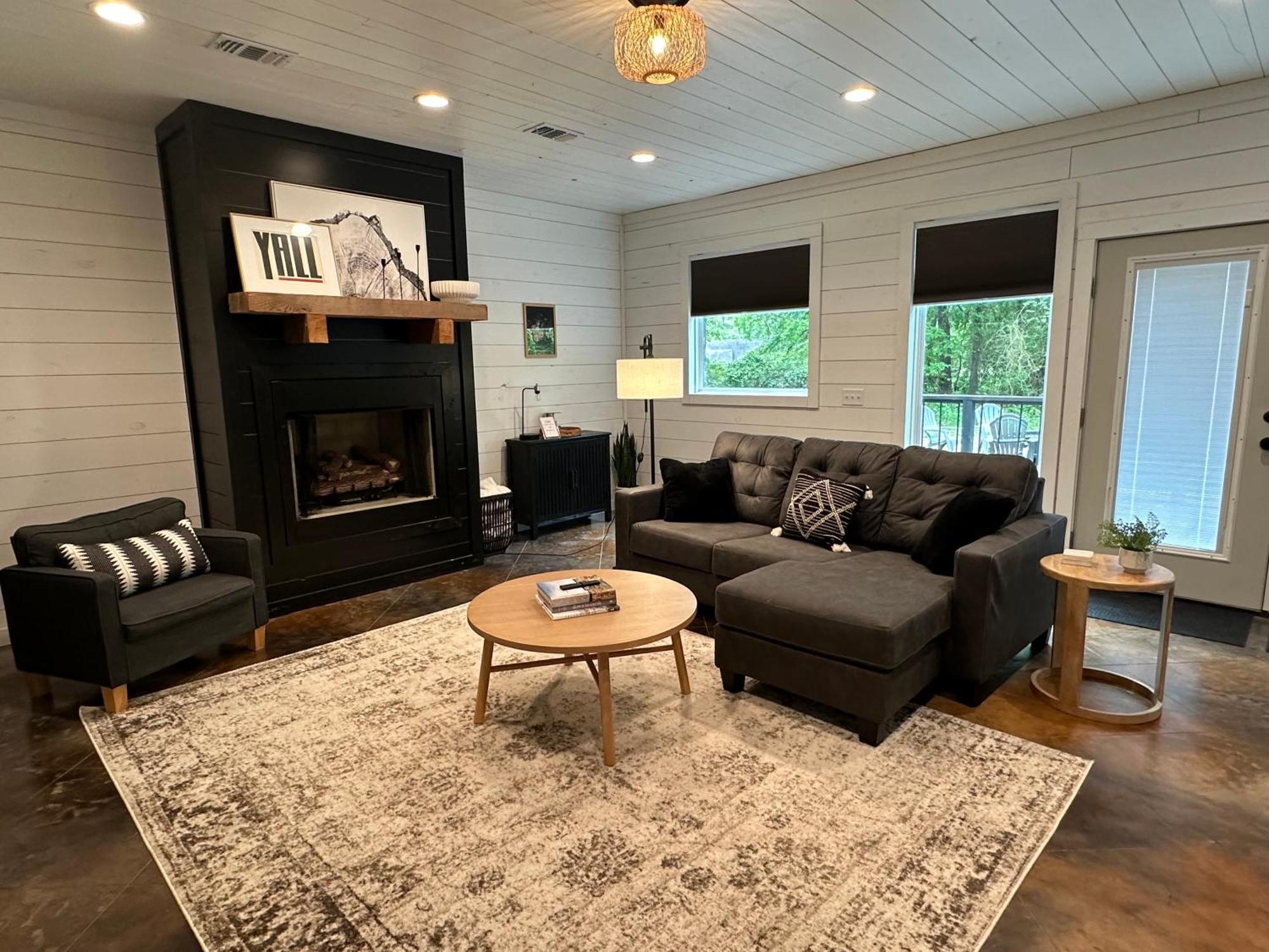 The Riser - Brand New Modern Cabin In Broken Bow Eksteriør bilde